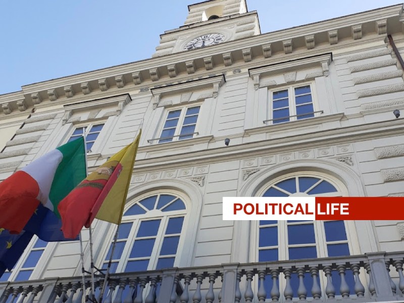 Afragola – Concorsopoli in corso. Questa volta  vince la reginetta del&nbsp;ballo.