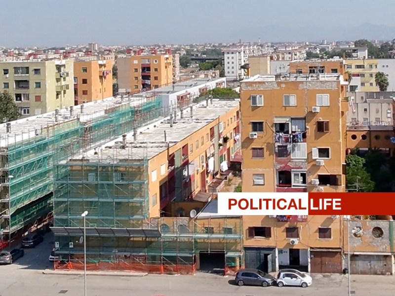 AFRAGOLA – GIUSTINO RACCONTA: “IN COMMISSIONE IL DIRIGENTE CON IMPRENDITORI AL&nbsp;SEGUITO”