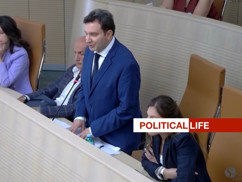 Afragola – Rappresentanza o competenza? La lezione del Sindaco Pannone e lo spirito della democrazia&nbsp;imperfetta