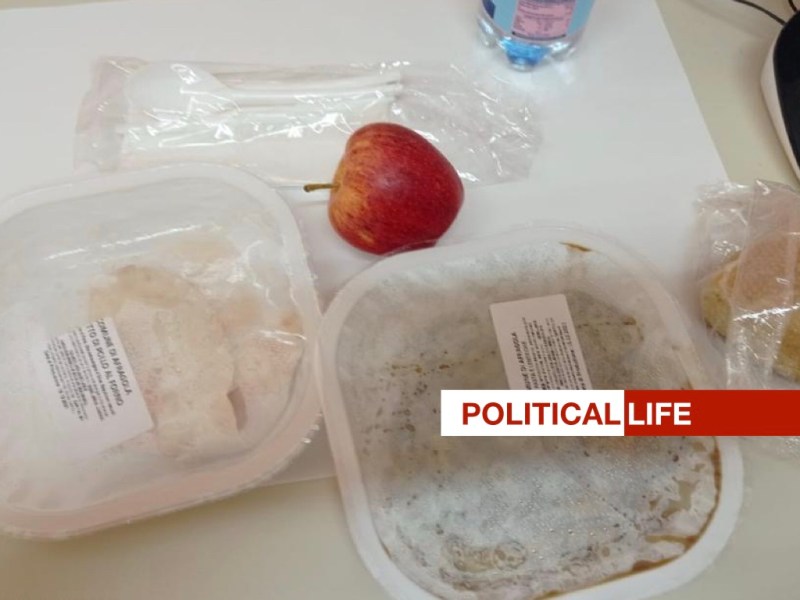 Afragola – Piatti pieni e classi vacanti. La mensa scolastica fino al 30&nbsp;giugno.